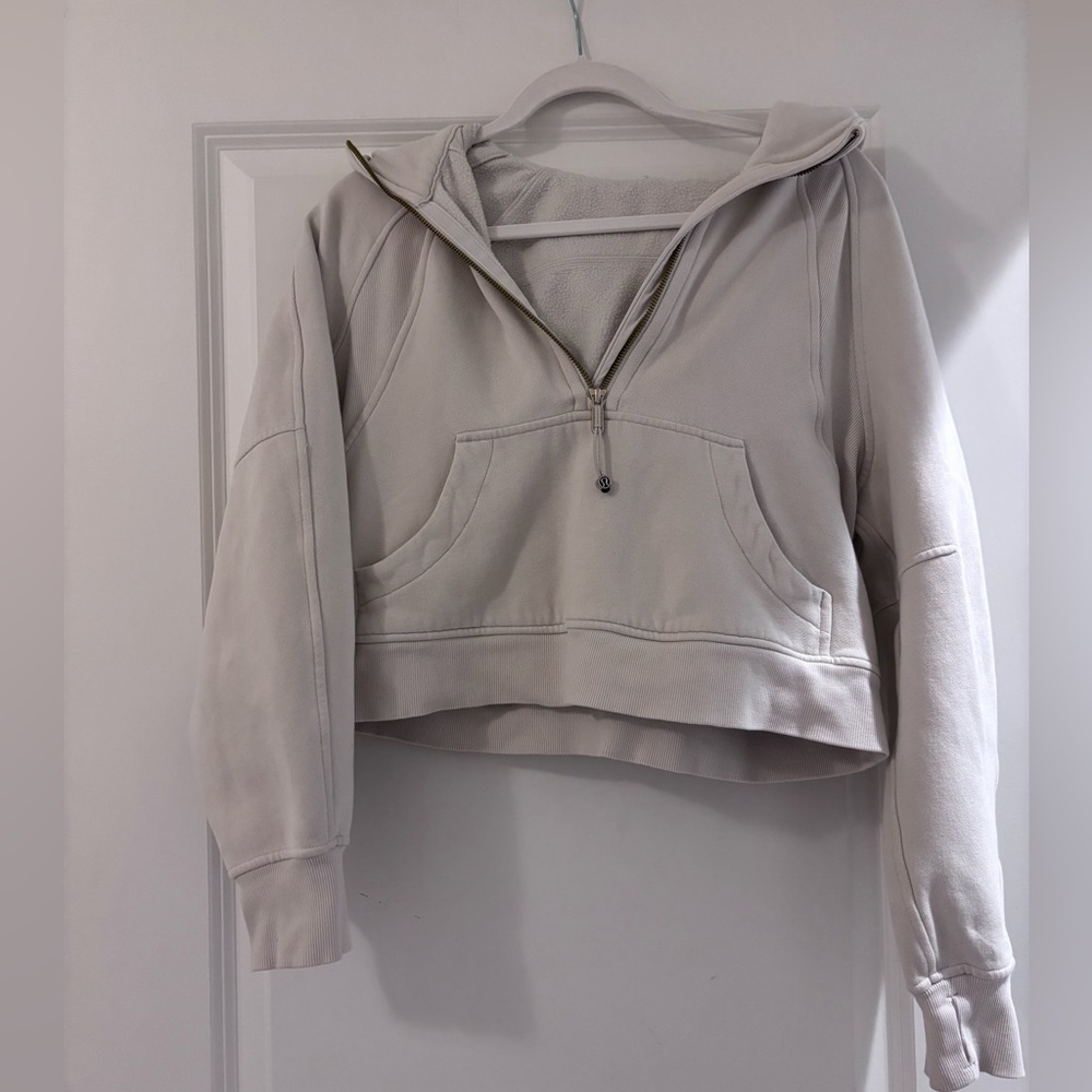 White and gold Lululemon scuba